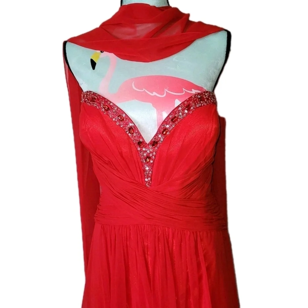 May Queen Red Strapless Embellished Sweetheart Formal Dress - Picture 4 of 16